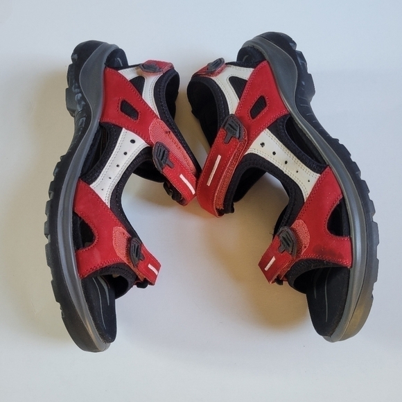 COPY - Ecco women's Off road Yucatan Sandals Chilli Red size 41. - Picture 2 of 14